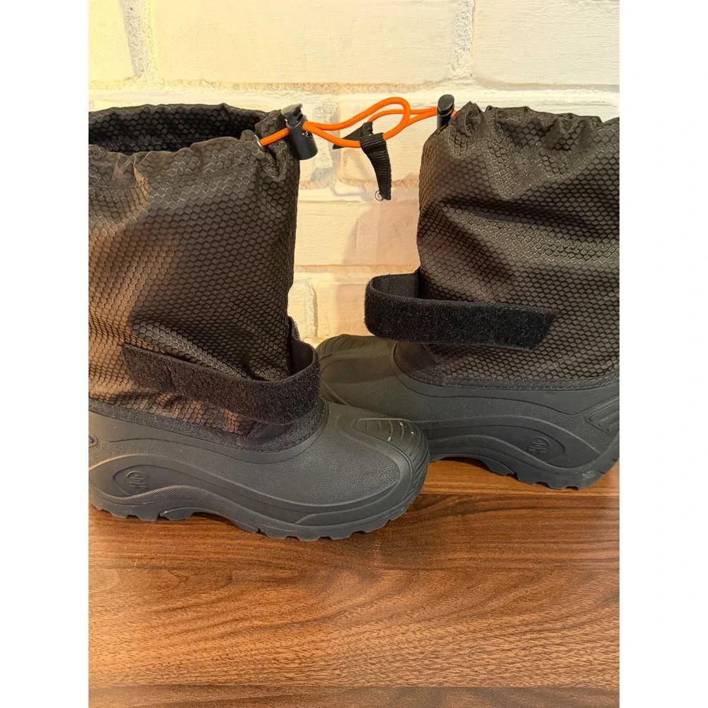 Kamik Finley 2 Kids Winter Snow Boots Black Orange Insulated Waterproof Size 2